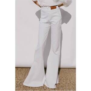 NEW A.W.A.K.E. MODE flared mirror jeans in white